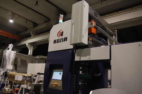 Extrusionslinie für flaches Kunststoffband zur Herstellung von stabilen Polypropylen-Beuteln und gewebten Bändern